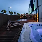 Ibis Styles