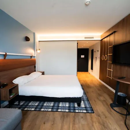 Ibis Styles 3*